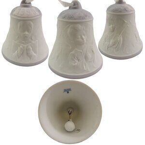 Vintage 1999 Lladro Hand Made Porcelain Bell Music Recital Collectible – Spain